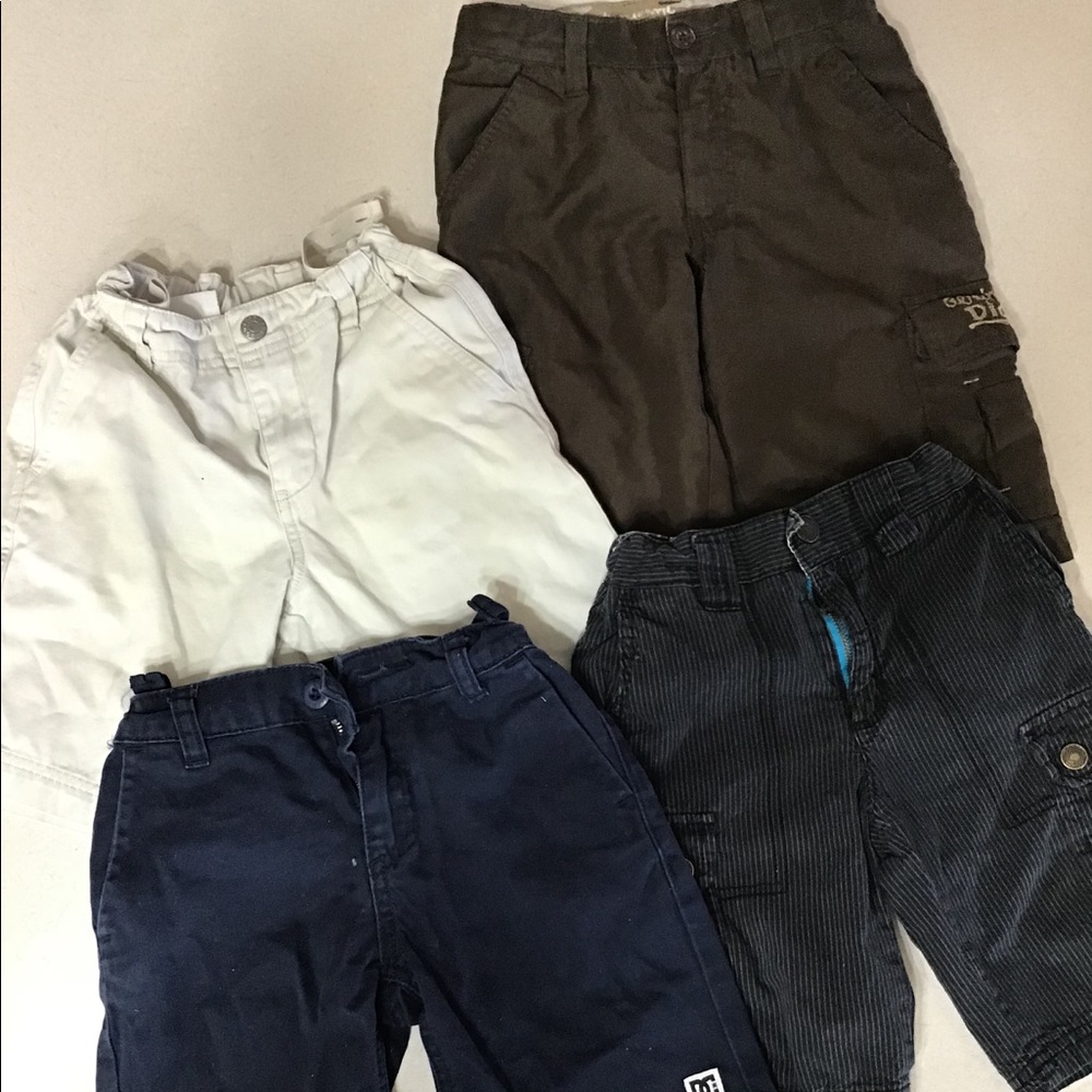 EUC 4 boys size 5 shorts